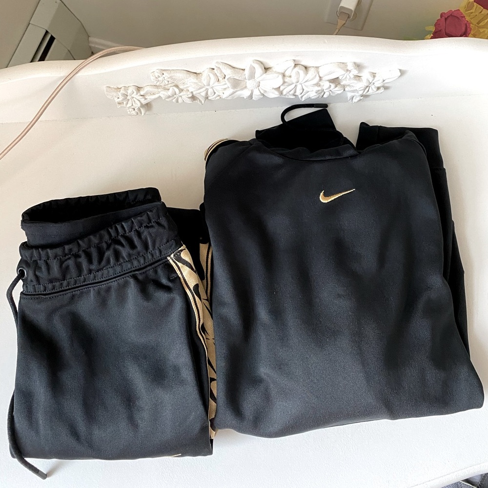 Nike Tracksuit